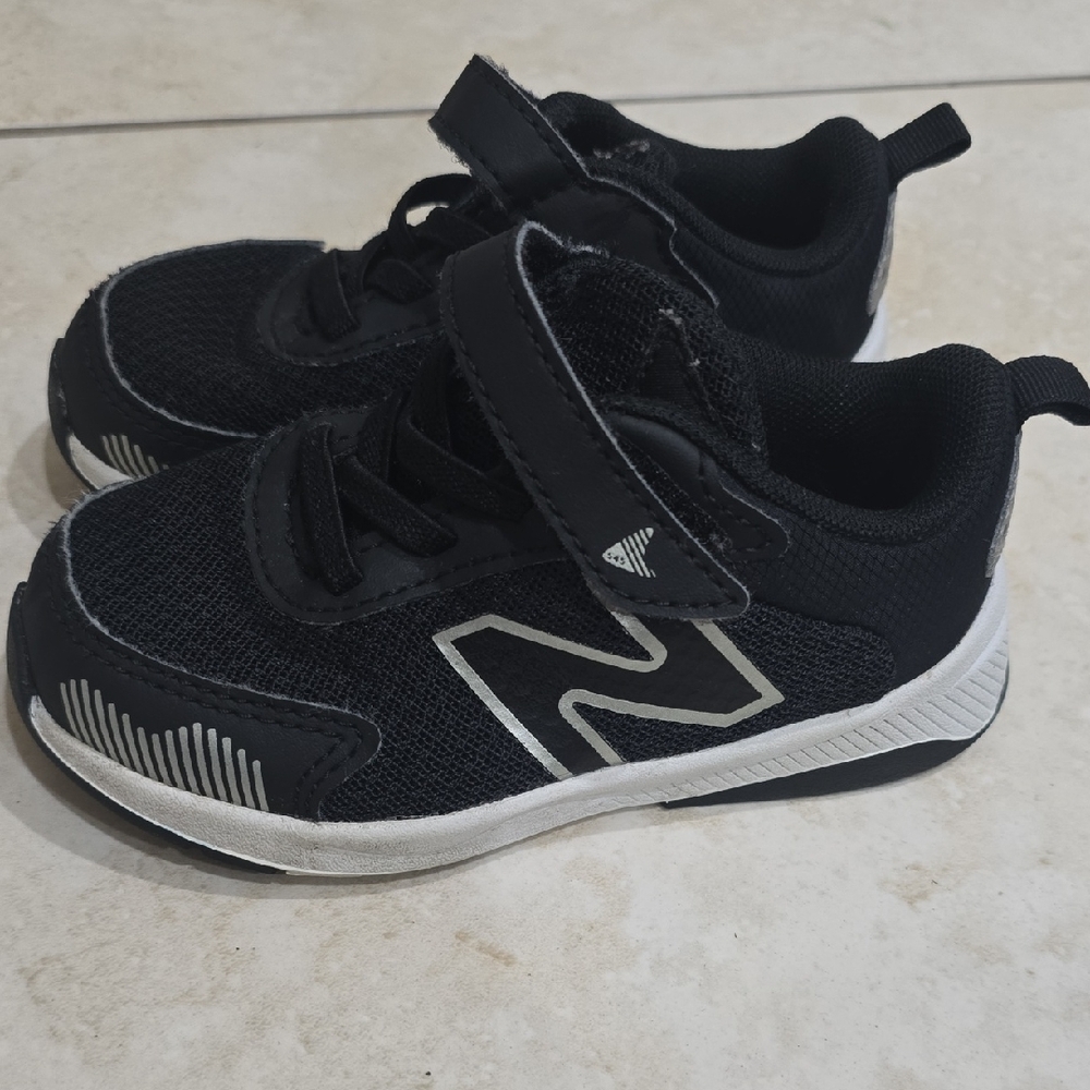 New Balance Kids Black and White Sneakers